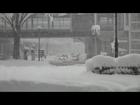 Winter storm causes heavy snowfall in central Japan